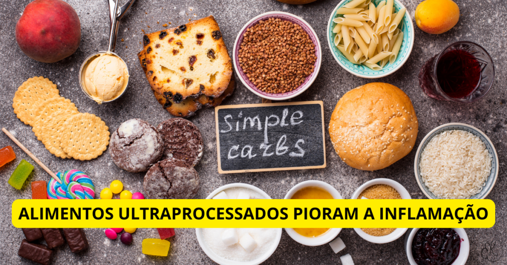 Alimentos industrializados como biscoitos, massas, doces e refrigerantes com destaque para "simple carbs"